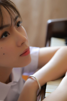 日本无码国产在线婷婷直播